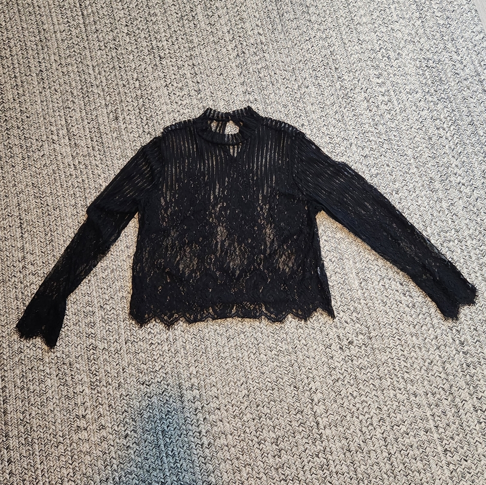 Lace long sleeve